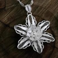 Lilly Motif Silver Necklace