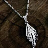 Leaf Motif Silver Necklace