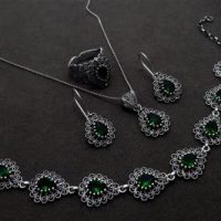 Pear Model w/Emeralds - Quartet Set