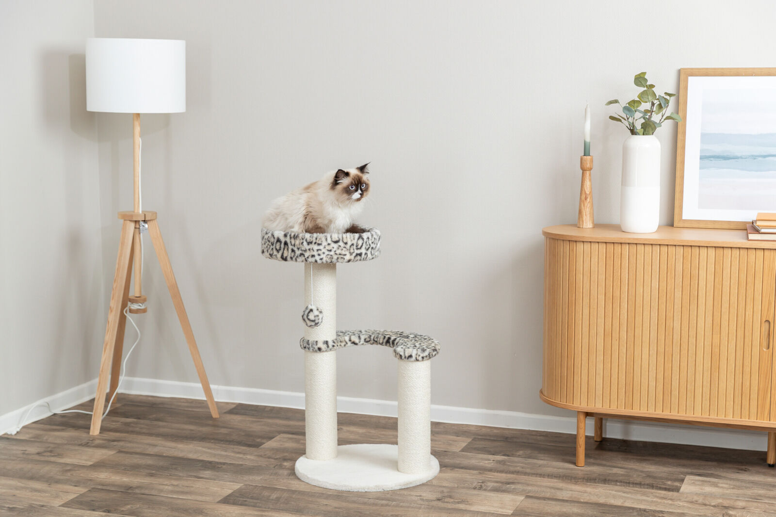 Leo Scratching Tree - Creme - Image 3